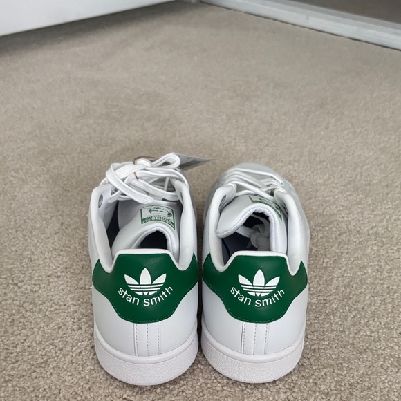 Adidas Women's White and Green Sneakers - Picture 2 of 3